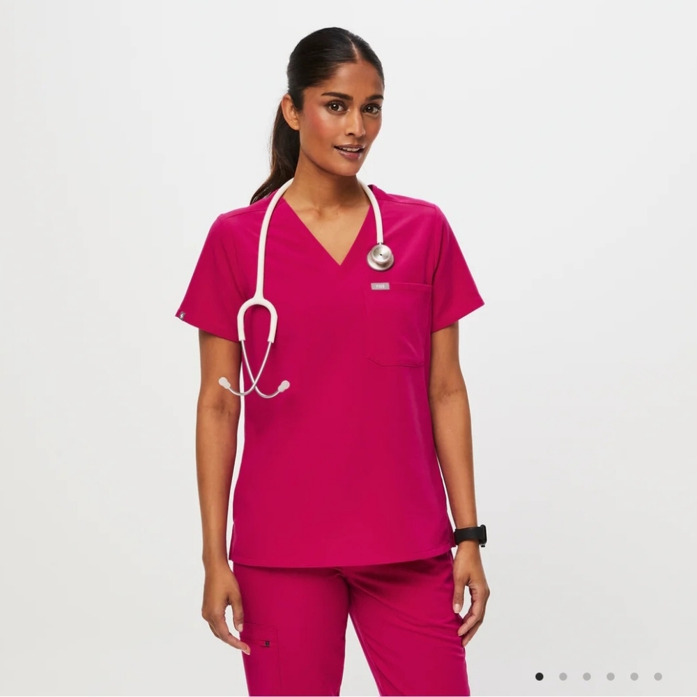 Figs Scrubs Medium Pink